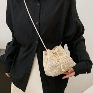 Beige Casual Mini Woven Straw Women's Shoulder Sling Bucket Bag